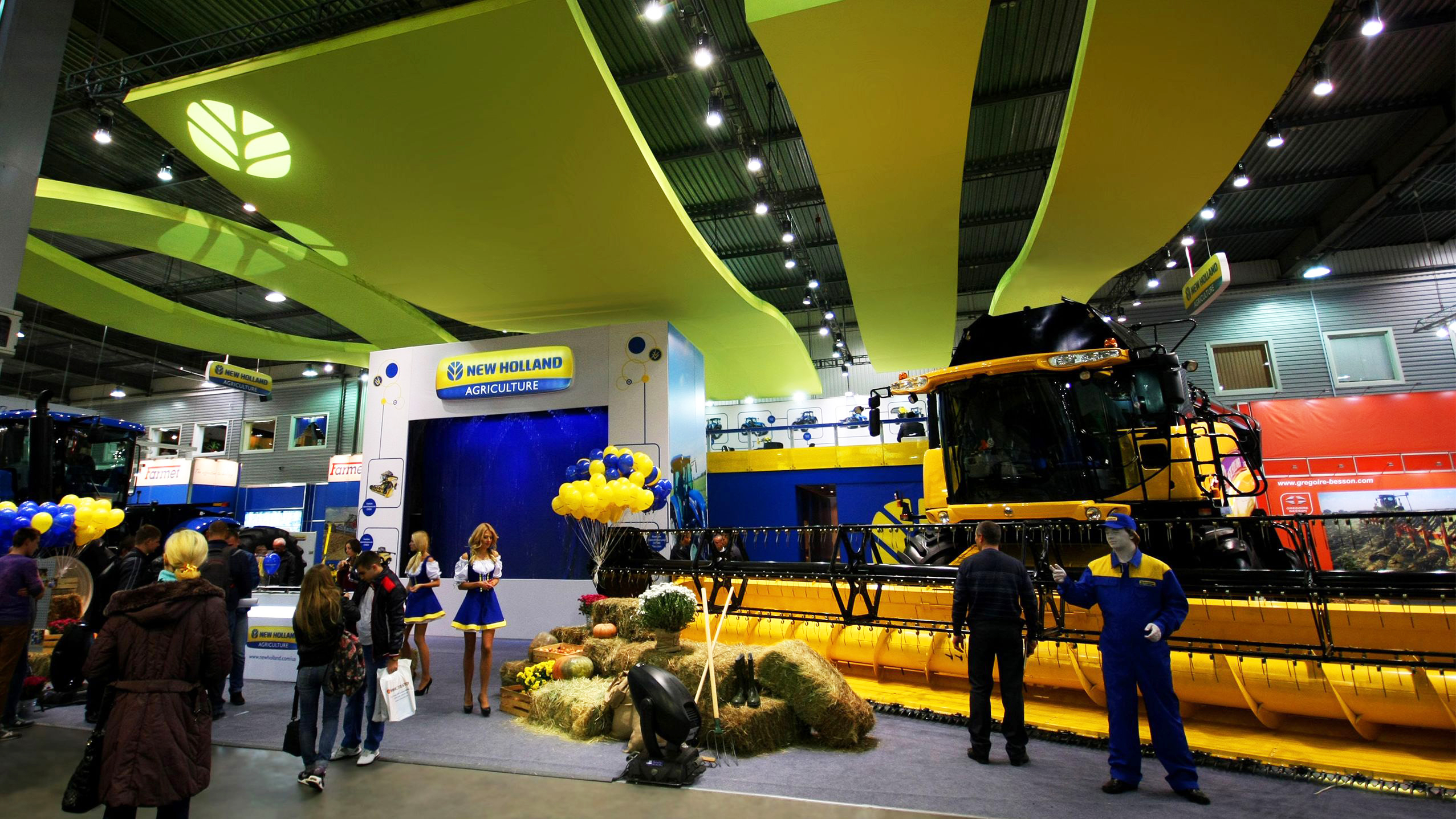 exhibition stand New Holland